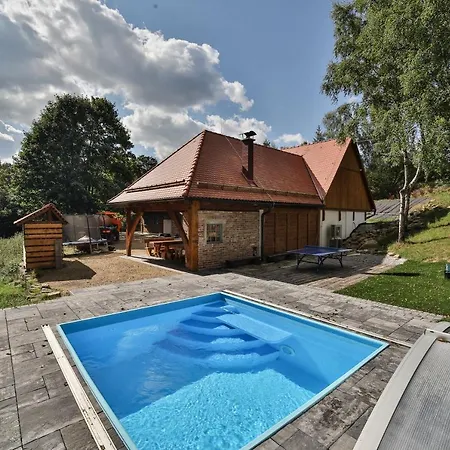 Roubenka U Zvonicky Villa Cejle Exterior photo